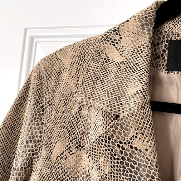 Snake 🐍 jacket XS - Picture 5 of 17